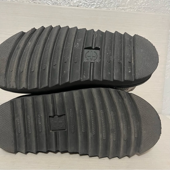 Dr Martens Blaire White Chunky Gladiator Platform Sandal Ankle Straps 6 - Picture 10 of 13